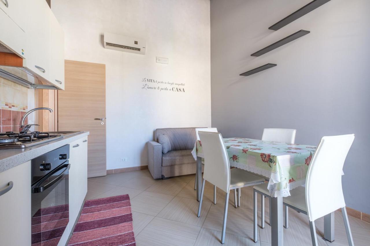 הוילה ברצלונה פוצו די גוטו Casa Vacanza Josephine מראה חיצוני תמונה